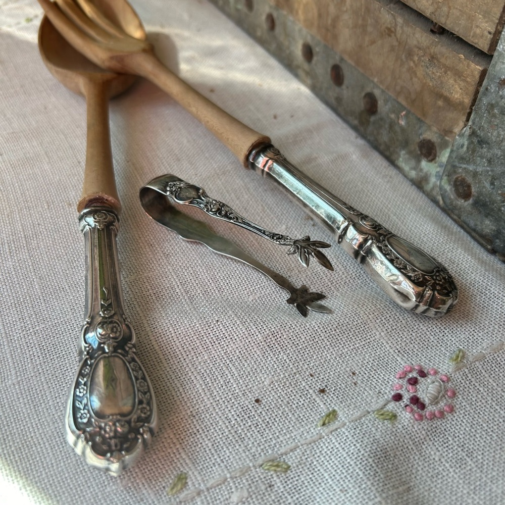 Antique Sterling Handle Serving Set - Picture 8 of 10